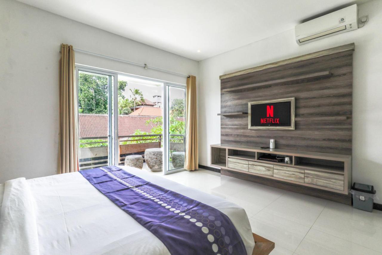 Puri Bagus Villa Legian Kuta Bagian luar foto