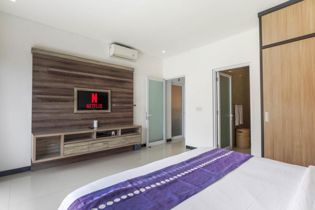 Puri Bagus Villa Legian Kuta Bagian luar foto